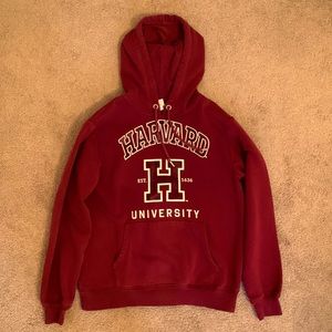Harvard university maroon hoodie